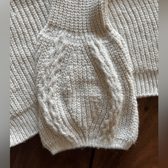 ASOS Cream Sweater - Picture 4 of 5